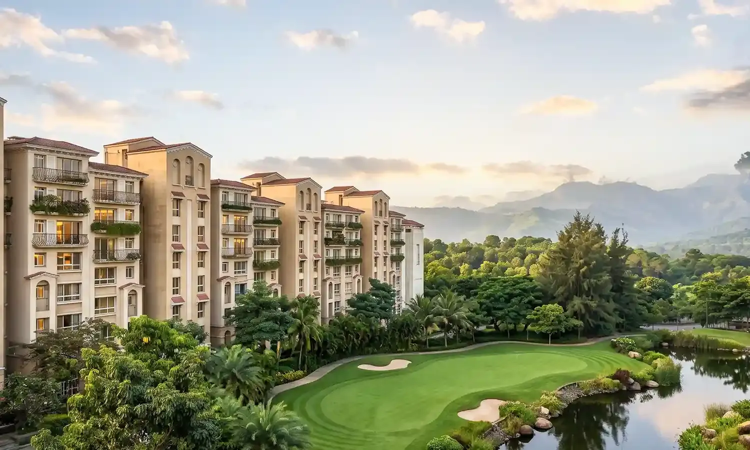 Championship Golf Greens & Hill View
